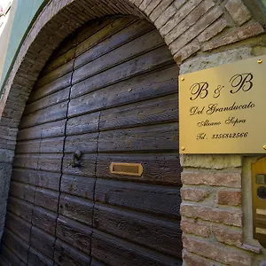 Del Gran Ducato Di Alzano Sopra Bed & Breakfast