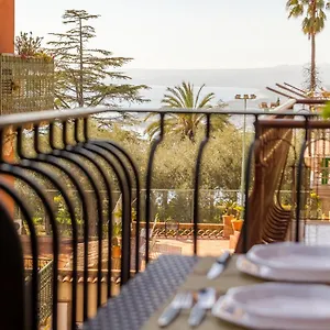https://casa-failla-taormina-centro.sicilyhotelsitaly.net
